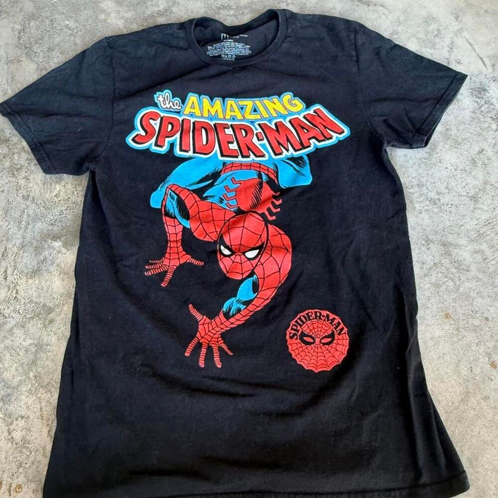 Marvel Men's Black T-shirt